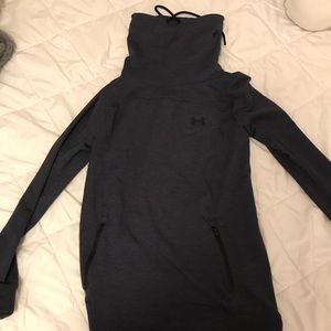 NWT Under Armour Navy turtle neck sweatshirt